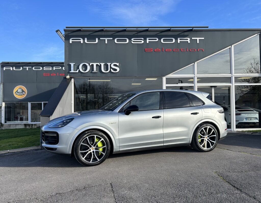 Porsche Cayenne Turbo S E-Hybrid 4.0L V8 680Ch