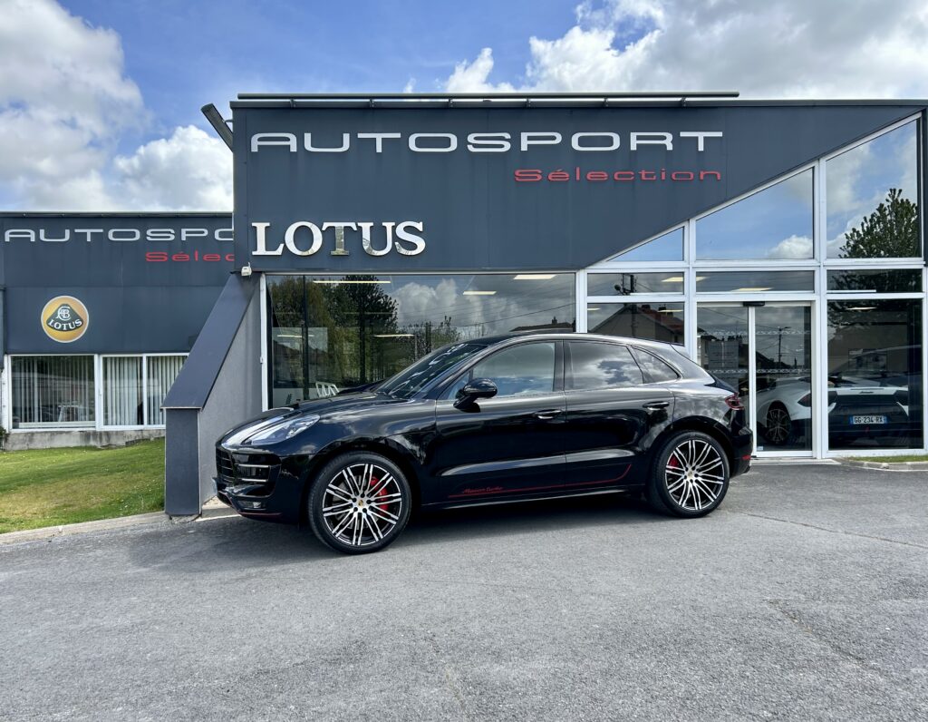 Porsche Macan Turbo Pack Performance 3.6L V6 440Ch Exclusive Edition