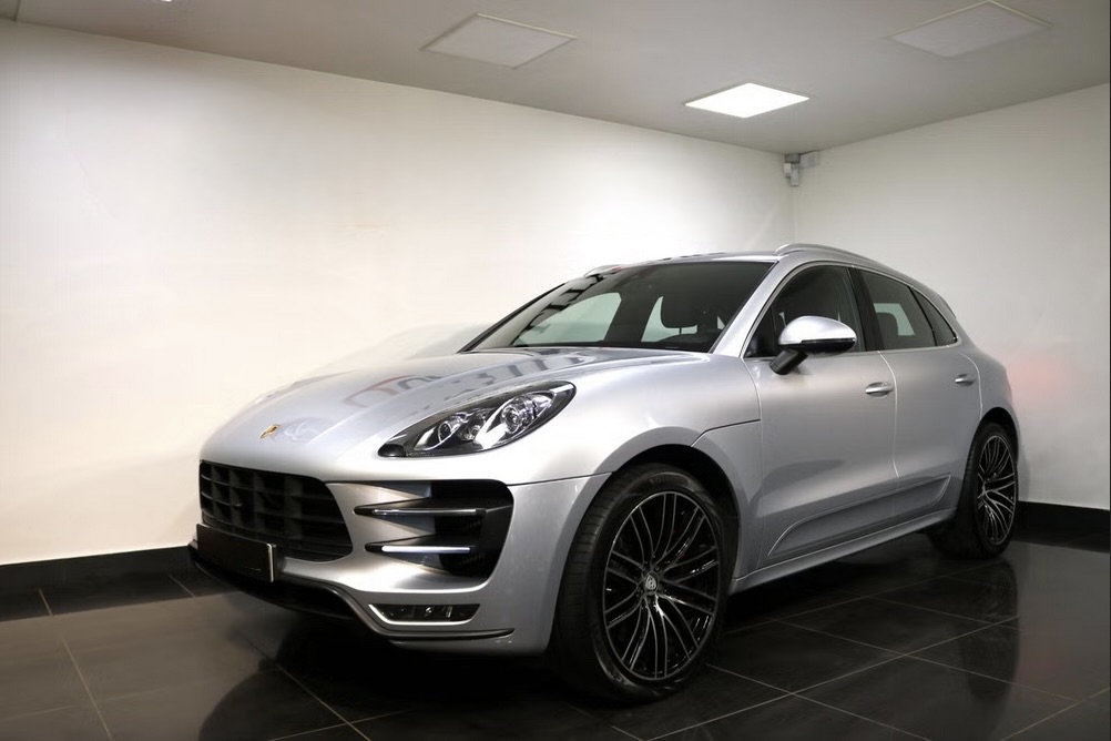 EN ARRIVAGE : Porsche Macan Turbo Pack Performance 3.6L V6 440Ch